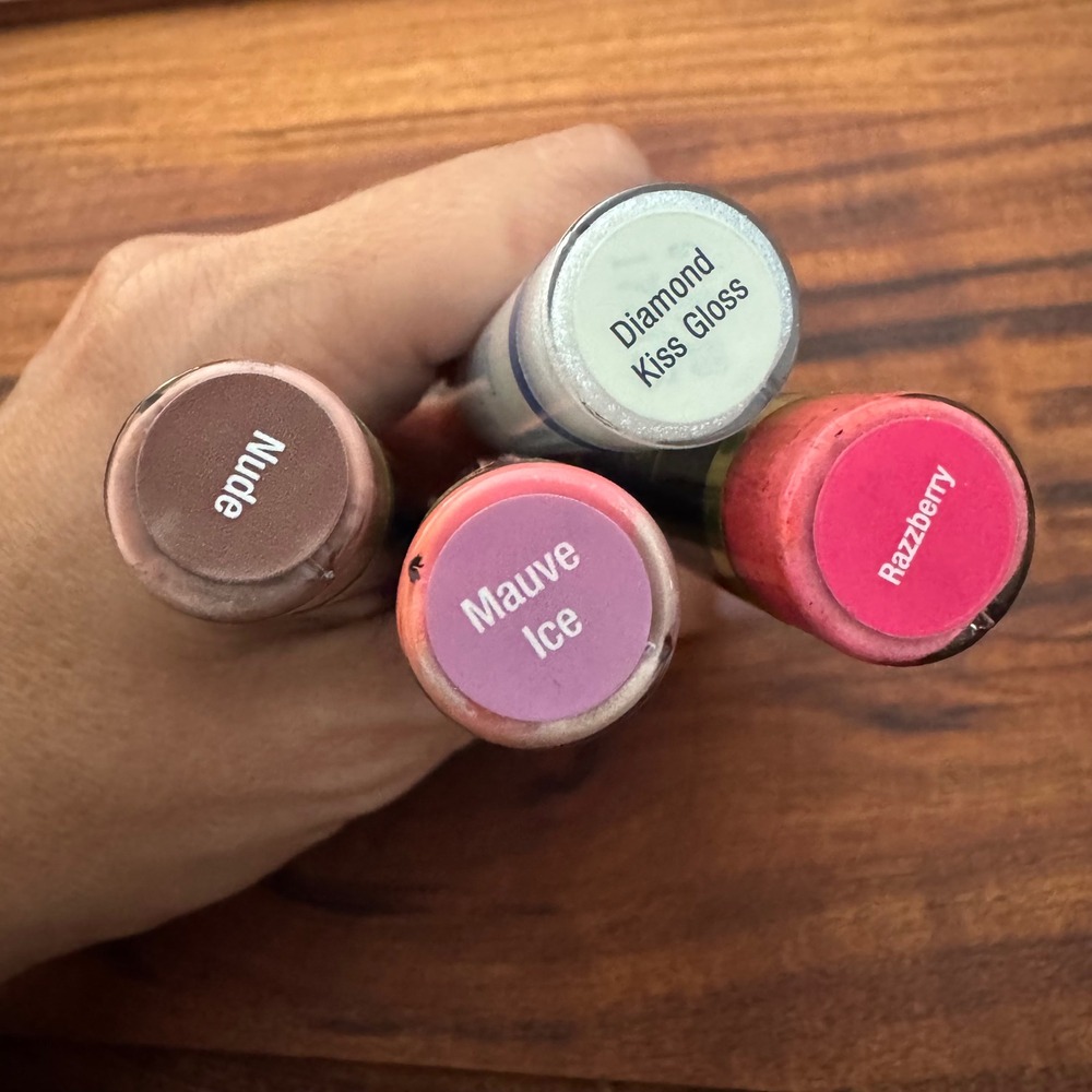 LipSense Liquid Lip Color Nude Mauve Ice Razzberry Diamond Kiss Gloss Set 0.25oz - Picture 3 of 8